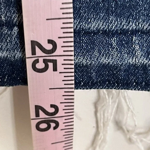 J. Crew Women's Ankle Length Distressed Raw Hem Medium Wash Jeans Size 29 - Picture 7 of 15